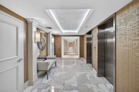 Copropriété à vendre à Palm Beach, Floride: 2 chambres, 175.12 m2 № 2246608 - photo 25