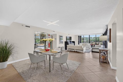 Copropriété à vendre à Palm Beach, Floride: 2 chambres, 175.12 m2 № 2246608 - photo 7