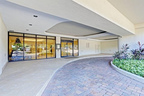 Copropriété à vendre à Palm Beach, Floride: 2 chambres, 175.12 m2 № 2246608 - photo 19