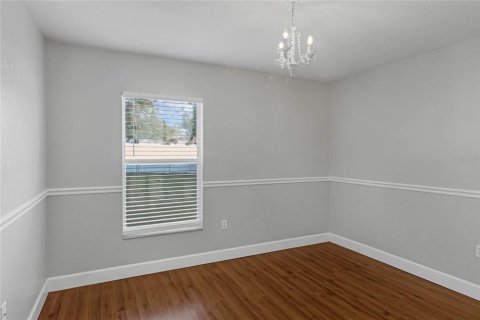 House in Lakeland, Florida 3 bedrooms, 142.14 sq.m. № 1421946 - photo 18