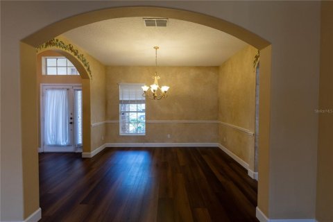 House in Ocoee, Florida 4 bedrooms, 203.64 sq.m. № 2092577 - photo 13
