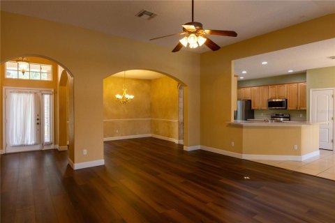 House in Ocoee, Florida 4 bedrooms, 203.64 sq.m. № 2092577 - photo 9