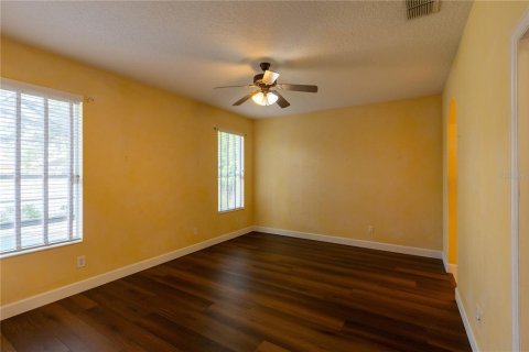 House in Ocoee, Florida 4 bedrooms, 203.64 sq.m. № 2092577 - photo 16