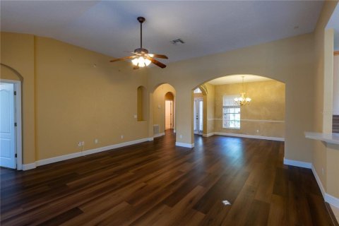 House in Ocoee, Florida 4 bedrooms, 203.64 sq.m. № 2092577 - photo 11