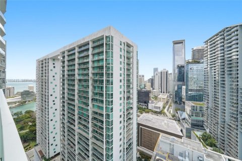 Condo in Miami, Florida, 1 bedroom  № 2052977 - photo 16