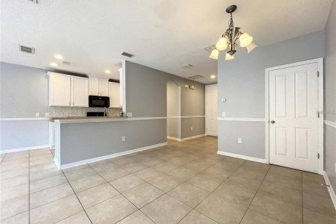 Townhouse in Kissimmee, Florida 3 bedrooms, 143.07 sq.m. № 1856388 - photo 11