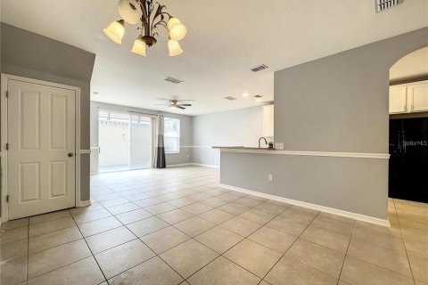 Townhouse in Kissimmee, Florida 3 bedrooms, 143.07 sq.m. № 1856388 - photo 20