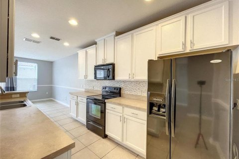 Townhouse in Kissimmee, Florida 3 bedrooms, 143.07 sq.m. № 1856388 - photo 6