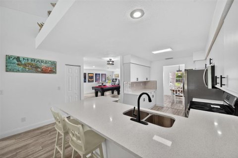 House in Palm Harbor, Florida 3 bedrooms, 189.71 sq.m. № 1909186 - photo 24