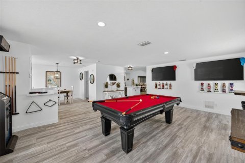 House in Palm Harbor, Florida 3 bedrooms, 189.71 sq.m. № 1909186 - photo 13