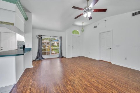 Casa en venta en Lakeland, Florida, 3 dormitorios, 115.29 m2 № 1848731 - foto 9