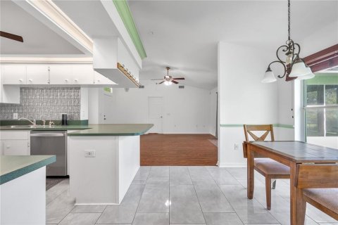Casa en venta en Lakeland, Florida, 3 dormitorios, 115.29 m2 № 1848731 - foto 12