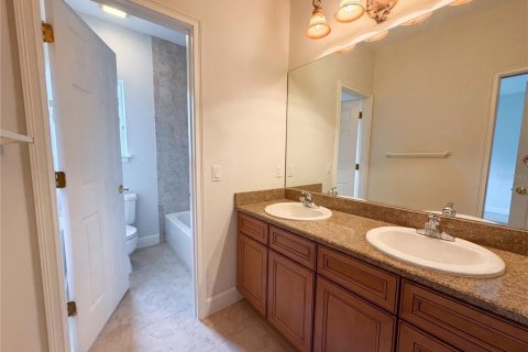 Villa ou maison à vendre à Tampa, Floride: 5 chambres, 272.95 m2 № 2283775 - photo 18
