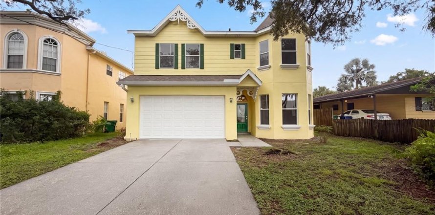Villa ou maison à Tampa, Floride 5 chambres, 272.95 m2 № 2283775