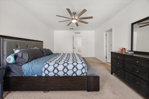 Casa en alquiler en Kissimmee, Florida, 5 dormitorios, 248.42 m2 № 2116366 - foto 18