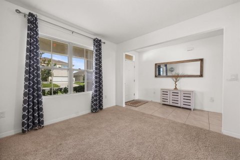 Casa en alquiler en Kissimmee, Florida, 5 dormitorios, 248.42 m2 № 2116366 - foto 4