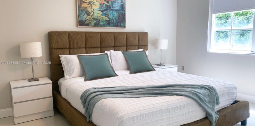 Condo à Aventura, Floride, 2 chambres № 1868236