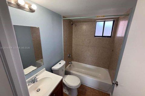 Снять в аренду кондоминиум в Хайалиа, Флорида 2 спальни, 75.44м2, № 2076507 - фото 14