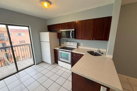 Снять в аренду кондоминиум в Хайалиа, Флорида 2 спальни, 75.44м2, № 2076507 - фото 7