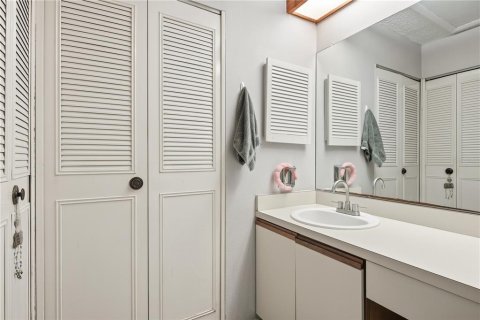 Copropriété à vendre à Palm Harbor, Floride: 2 chambres, 104.05 m2 № 2095251 - photo 14