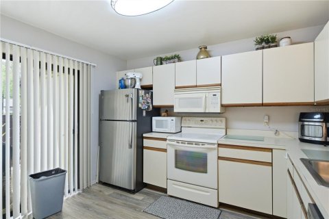 Copropriété à vendre à Palm Harbor, Floride: 2 chambres, 104.05 m2 № 2095251 - photo 10