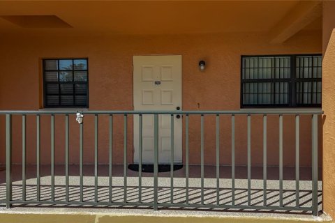 Condominio en venta en Largo, Florida, 2 dormitorios, 84.73 m2 № 1735390 - foto 2