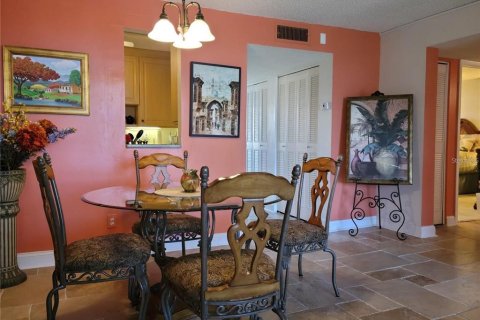 Снять в аренду кондоминиум в Южная Пасадена, Флорида 2 спальни, 108.7м2, № 1722154 - фото 30