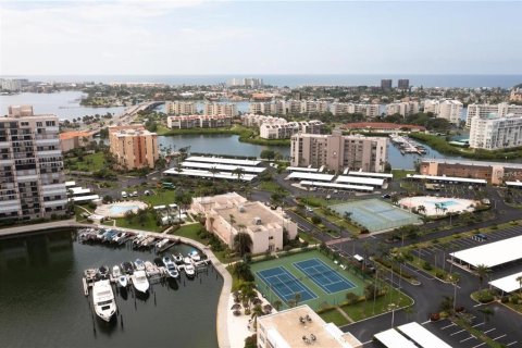 Снять в аренду кондоминиум в Южная Пасадена, Флорида 2 спальни, 108.7м2, № 1722154 - фото 4