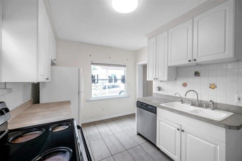 Casa en venta en Clearwater, Florida, 2 dormitorios, 128.39 m2 № 1793777 - foto 26
