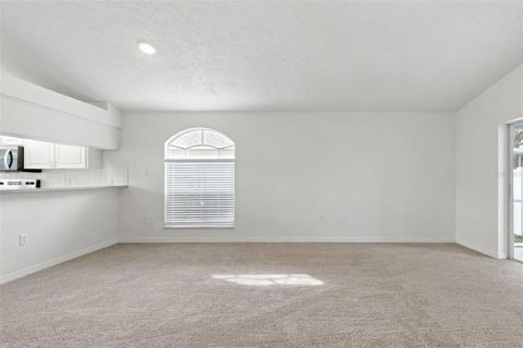 House in New Port Richey, Florida 3 bedrooms, 141.49 sq.m. № 1893566 - photo 14