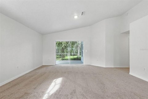 House in New Port Richey, Florida 3 bedrooms, 141.49 sq.m. № 1893566 - photo 9