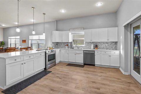 Touwnhouse à vendre à Clermont, Floride: 2 chambres, 120.77 m2 № 1741188 - photo 13