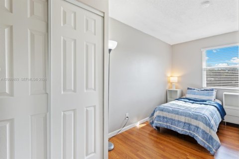 Купить таунхаус в Корал-Спрингс, Флорида 3 спальни, 123.56м2, № 2066183 - фото 22