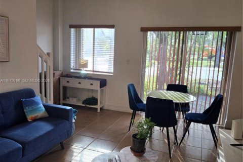 Copropriété à louer à Miami, Floride: 2 chambres, 83.61 m2 № 2042194 - photo 26