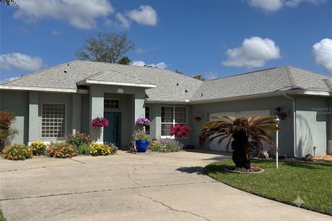 Casa en Beverly Hills, Florida 3 dormitorios, 168.52 m2 № 2145094