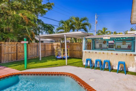 House in Dania Beach, Florida 4 bedrooms, 156.35 sq.m. № 1860322 - photo 20
