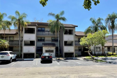 Copropriété à vendre à Sunrise, Floride: 2 chambres, 91.6 m2 № 1686211 - photo 6