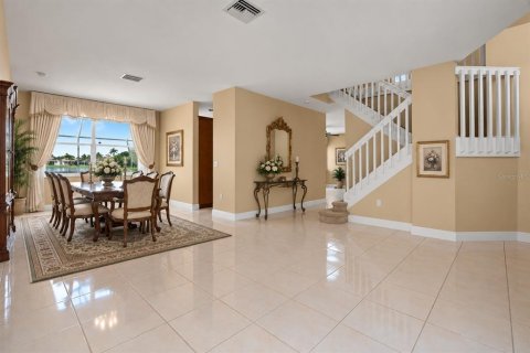 House in Lake Worth, Florida 4 bedrooms, 237.92 sq.m. № 2418991 - photo 13