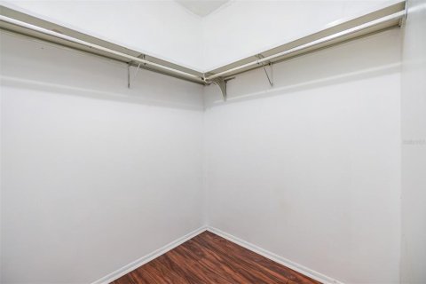 Condo in Belleair, Florida, 2 bedrooms  № 2217930 - photo 17