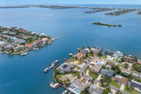 Land in Saint Petersburg, Florida № 1917799 - photo 3