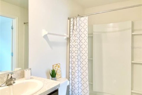 Villa ou maison à louer à Wesley Chapel, Floride: 4 chambres, 139.73 m2 № 1903215 - photo 8