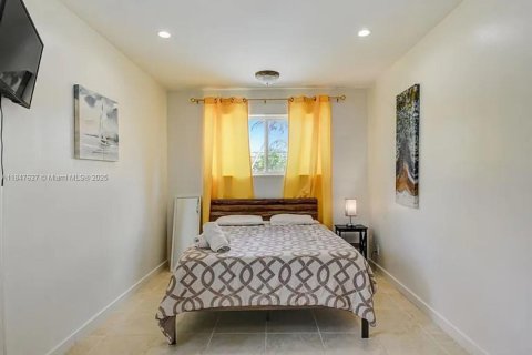 House in Fort Lauderdale, Florida 3 bedrooms, 118.91 sq.m. № 1847730 - photo 22