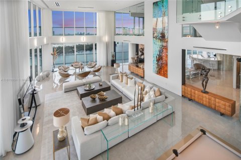 Condo in Miami Beach, Florida, 7 bedrooms  № 1768182 - photo 15