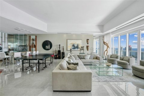 Condo in Miami Beach, Florida, 7 bedrooms  № 1768182 - photo 18