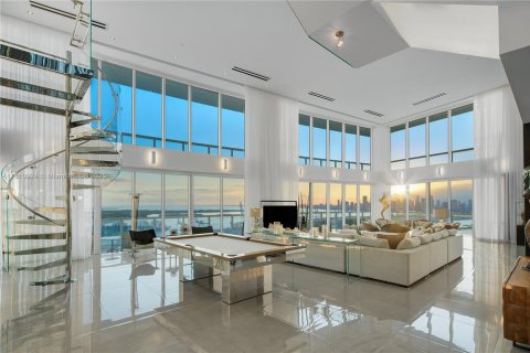 Condo in Miami Beach, Florida, 7 bedrooms  № 1768182 - photo 2