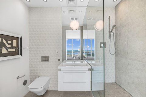 Condo in Miami Beach, Florida, 7 bedrooms  № 1768182 - photo 30