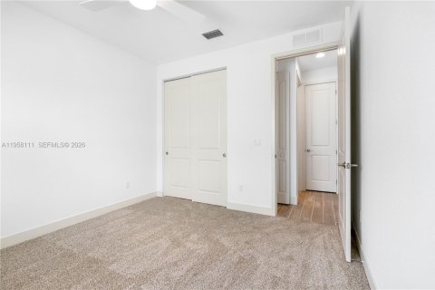 Снять в аренду виллу или дом в Делрей-Бич, Флорида 2 спальни, 122.72м2, № 2011719 - фото 23