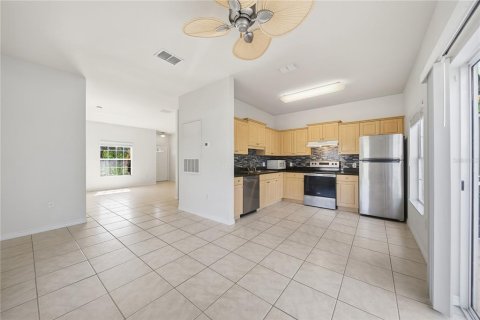 Condo in Bradenton, Florida, 2 bedrooms  № 2215264 - photo 19
