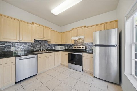 Condo in Bradenton, Florida, 2 bedrooms  № 2215264 - photo 21