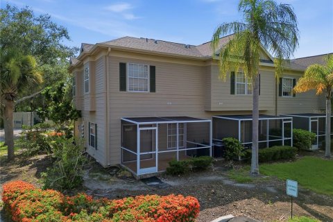 Condo in Bradenton, Florida, 2 bedrooms  № 2215264 - photo 5